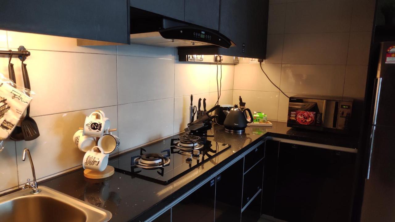 Conezion Luxury 3BR for 7pax @IOI Resort Putrajaya Exterior foto